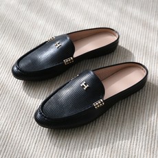 Dangolunni 女款金屬字母扣飾洞洞樂福鞋