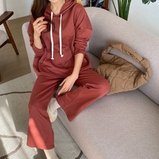 Lindashop 女款 Millay 口袋內刷毛連帽上衣 + 運動褲套裝 cpset2434k2b