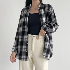 有型女款全日寬鬆版型格紋襯衫