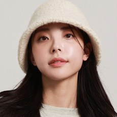 Merryrosy 女性羊羔毛保暖漁夫帽