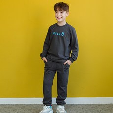 Uravi 童款HELLO印花長袖上衣+長褲組