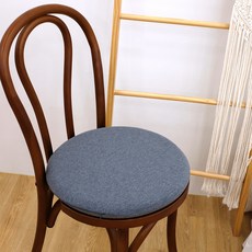 BANFF 記憶海綿坐墊