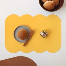 ade.l 矽膠超薄造型餐墊, 起司黃, 388*267*1.8mm, 1個