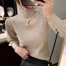 ViVEMO 女款斜開衩珍珠半高領氣球袖針織衫 07217