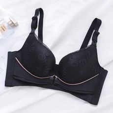 字母蕾絲哺乳內衣