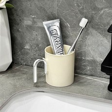 Mondspot 高級銀色鍍鉻飯店浴室帶柄漱口杯 單一尺寸 RB20817, 奶油黃, 1個