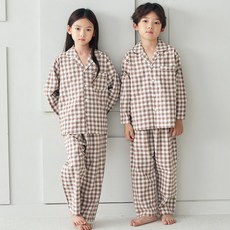 PINGCOCO 兒童學生款蜜桃絨貴族方格紋長袖睡衣上下套裝