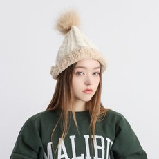 아이엠캡 뽀글뽀글 꽈배기 단추 방울 모자