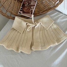 Uvely 女童款 Acote 蕾絲綁帶針織斗篷
