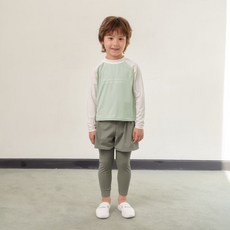 UNITED COLORS OF BENETTON. KIDS 兒童柔軟防磨衣上衣下身套裝