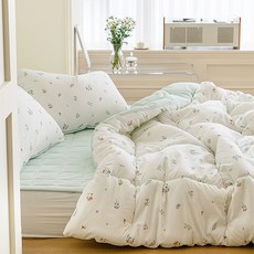 SHEZ HOME 印花極細纖維冬被, MILK TEA