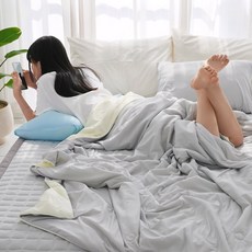 SCOHome I-Cool 接觸涼感夏季薄被 + 鋪棉墊 + 枕頭套組