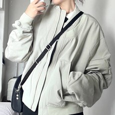 구디프 여성용 무드 간절기템 넥 포인트 항공 자켓