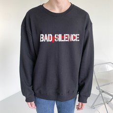 배드사일런스 블리딩로고 세미오버핏 베이직 맨투맨