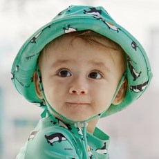 IAMBEBE 嬰幼兒可愛企鵝防曬帽