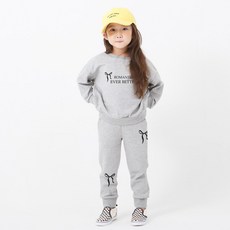 KIDSCREW 兒童刷毛蝴蝶結點綴上下套裝