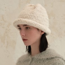 VARZAR 長標籤捲邊針織毛線帽
