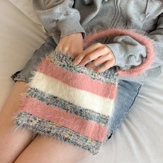 보니 스트라이프 니트 토트백