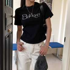 시크블랙 여성용 빠라르 영문 레터링 밸런스 반팔티 cpt12090k32