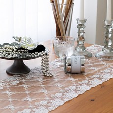 BYJIMI 鑽石玫瑰蕾絲桌旗, 白色, 4人(180 x 30 cm), 1個