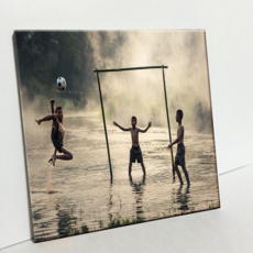 HTP 瓷磚 C462 踢足球的男孩們 相框, 燒製瓷磚, 1個