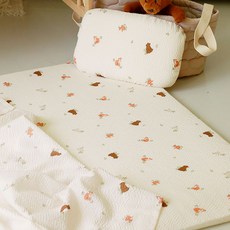 HIYOKO BABY 嬰幼兒用柔軟矽膠嬰兒竹纖維泡泡紗床墊 + 泡泡紗床包套組, 森林動物