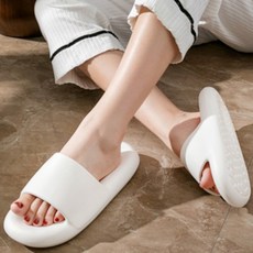 Goodthing 靜音棉花糖室內拖鞋, 1組, 米色