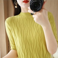 솔레일 여성용 웨이브 하프 터틀넥 반팔 니트