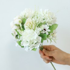 Areumdeuri Mall 人造花迷你混合花束, 奶油色