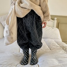 C 鑽石菱格紋丹寧束口褲