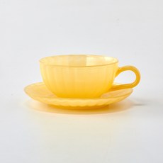Modern House Bonbon奶油杯盤組, 1套, 乳黃色