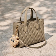 주니 스퀘어 가죽 토트 크로스백 + 백참 세트