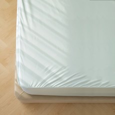 OLIVIA DECO Safe M2 床墊套, 亮淺綠色