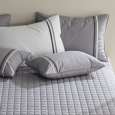 gBEDDING 60支棉高密度水洗枕頭套 2入+枕芯 2入, 灰色的
