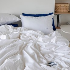 Huggle 酒店風格高密度棉 80 支酒店羽絨被套套裝超級單人