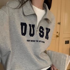 MarketA 女款DUSK半拉鍊大學T