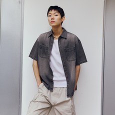 마인드브릿지 남녀공용 워싱 데님 오버핏 반팔 셔츠 M1WS3152