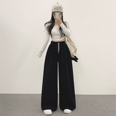 With Huilin 女款 Better 寬版運動鬆緊長褲