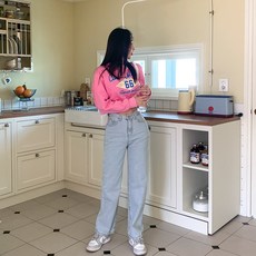 시크블랙 이츠콜 기모 디자인 프린팅 맨투맨 cpt10895k2a