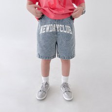 BerryCloset 男童塗鴉字母牛仔褲