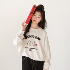 나나주니 라운드넥 피크닉데이 맨투맨