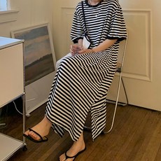 女款寬鬆條紋T恤連身長裙, 黑色