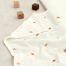 Malolotte 嬰幼兒刺繡莫代爾紗布毯, 楓葉橡果