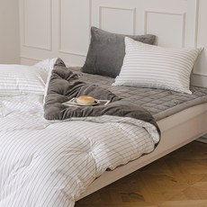 韓國 amante 瑪芬 防塵無噪音 長毛超細纖維鋪棉被, 細條紋白色