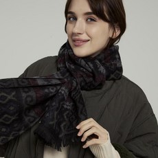 풋온 에스닉 패턴 캠핑 머플러