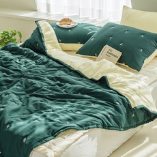 The Zari Creamy蓬鬆水洗雙面刺繡超細纖維四季被枕套組