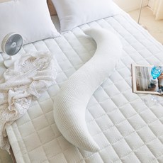 한일카페트 스노우 S자 냉감 듀라론 바디 필로우, 화이트