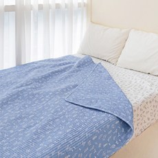 Begozani humming多功能絎縫被子, 淺藍