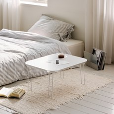 MAISON DE COMME MA Acro Silver Edge 方形折疊桌, 白色