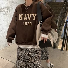 닷이프 패셔너블 라운드 맨투맨